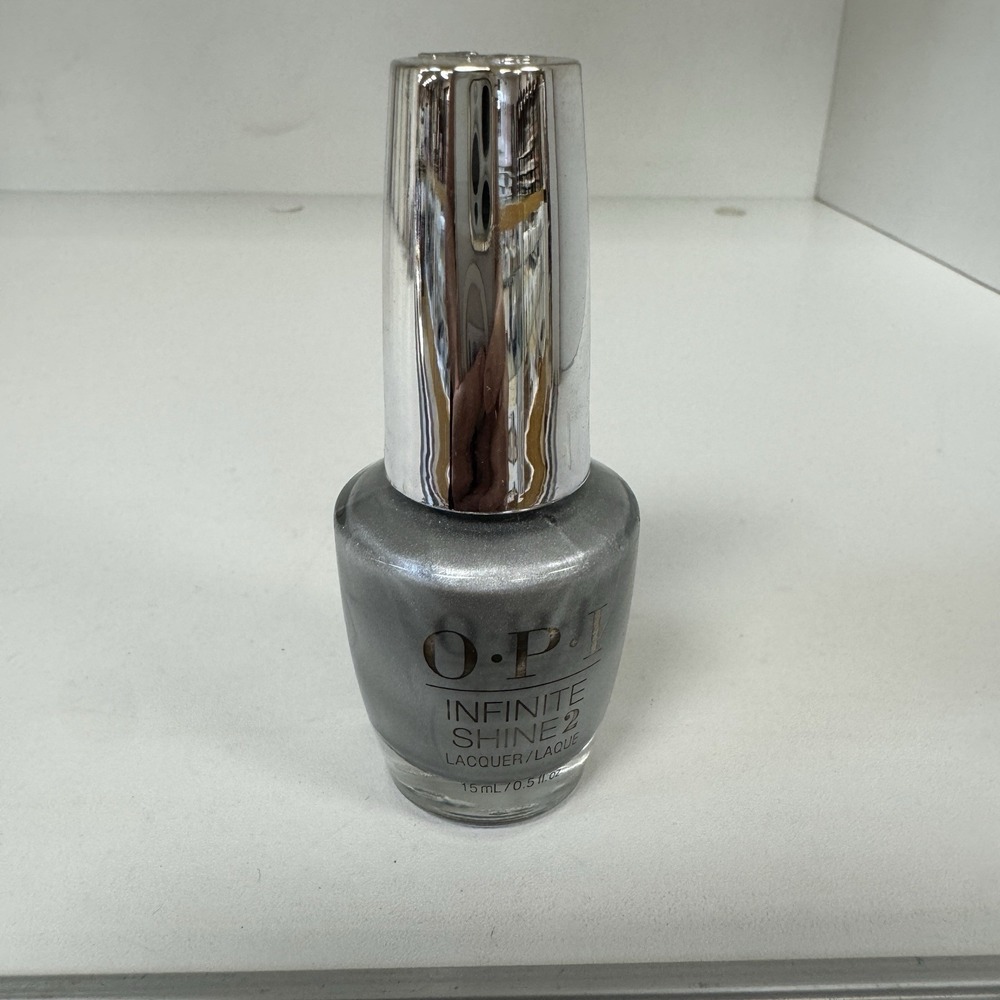 OPI- Infinite Shine -‎ Silver On Ice IS L48 Nail Lacquer